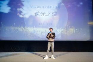 王义博拍的雪地照片,银装素裹，诗意盎然